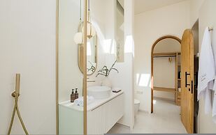 Mazari Luxury Villas