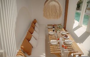 Mazari Luxury Villas