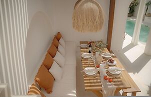 Mazari Luxury Villas