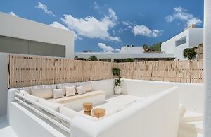 Mazari Luxury Villas