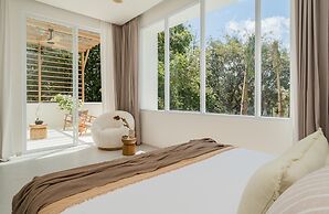 Mazari Luxury Villas