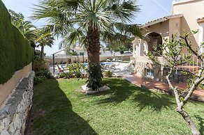 Frederic - Villa With Private Pool