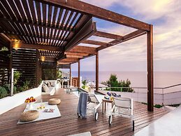 Holiday Home With Private Jacuzzi