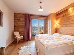 Chalet in Veysonnaz With hot tub