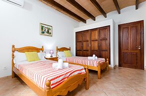 Sa Resclosa - Villa With Private Pool In Buger