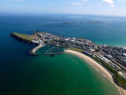 Portrush - 3 Bed - 2 Bath - Parking - Pet Friendly