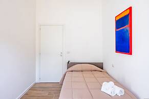 Sunny Panoramic Apartment by Napoliapartments