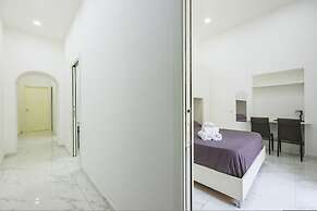 Marcellino Comfort House by Napoliapartments