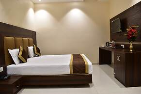 HOTEL KUSUM PALACE