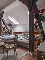 Blue Lotus Apartments