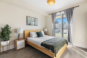 Toronto Union Suites