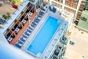 Toronto Union Suites