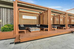 Toronto Union Suites