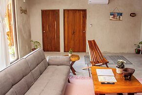 LaFamilia Casa and Suites