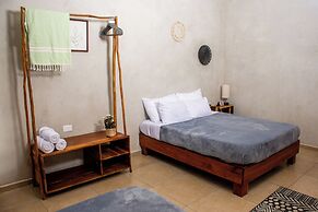 LaFamilia Casa and Suites