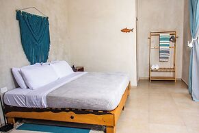 LaFamilia Casa and Suites