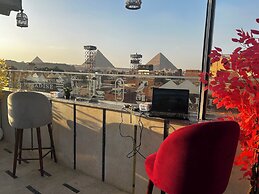Paradise Pyramids View INN