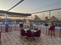 Paradise Pyramids View INN