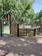 FAMILYHOSTEL