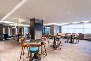 Doubletree By Hilton Amman Hotel & Residences