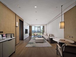 Hilton Jiashan