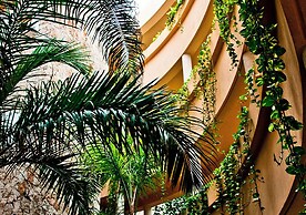 High-End Waterfront Condo Secrets Waters