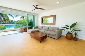 High-End Waterfront Condo Secrets Waters