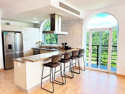 High-End Waterfront Condo Secrets Waters