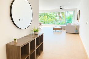 High-End Waterfront Condo Secrets Waters