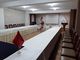 La Terraza Inn