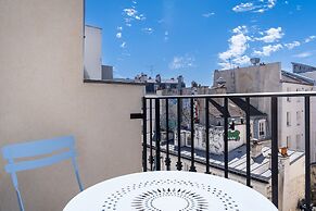 FRATERNITY-HOTEL
