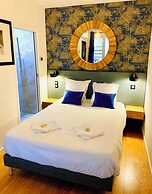 FRATERNITY-HOTEL