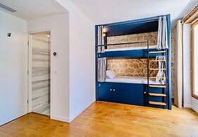 FRATERNITY-HOTEL