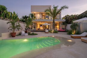 Villa Berawa Breeze
