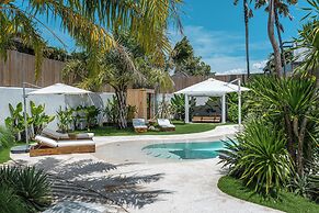Villa Berawa Breeze
