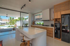Villa Berawa Breeze