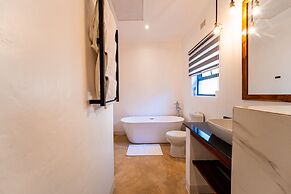 Kabakwe Guest Lodge