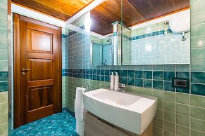 Partenope Spacious Home