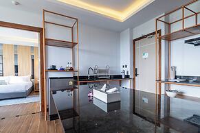 The Blue Mavi Hotel