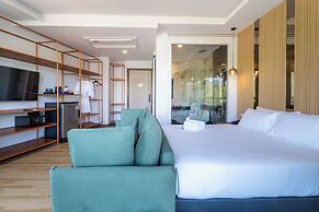 The Blue Mavi Hotel
