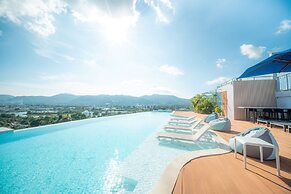 The Blue Mavi Hotel