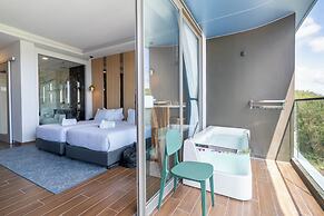 The Blue Mavi Hotel