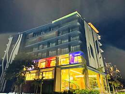 The Blue Mavi Hotel