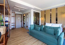 The Blue Mavi Hotel