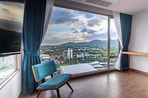 The Blue Mavi Hotel