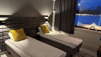Arctic Raja Inn