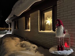 Arctic Raja Inn