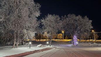 Arctic Raja Inn