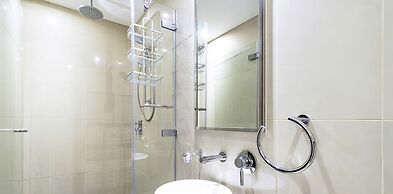 LUX  The Bonnington JLT Suite 2
