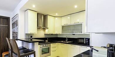 LUX  The Bonnington JLT Suite 2